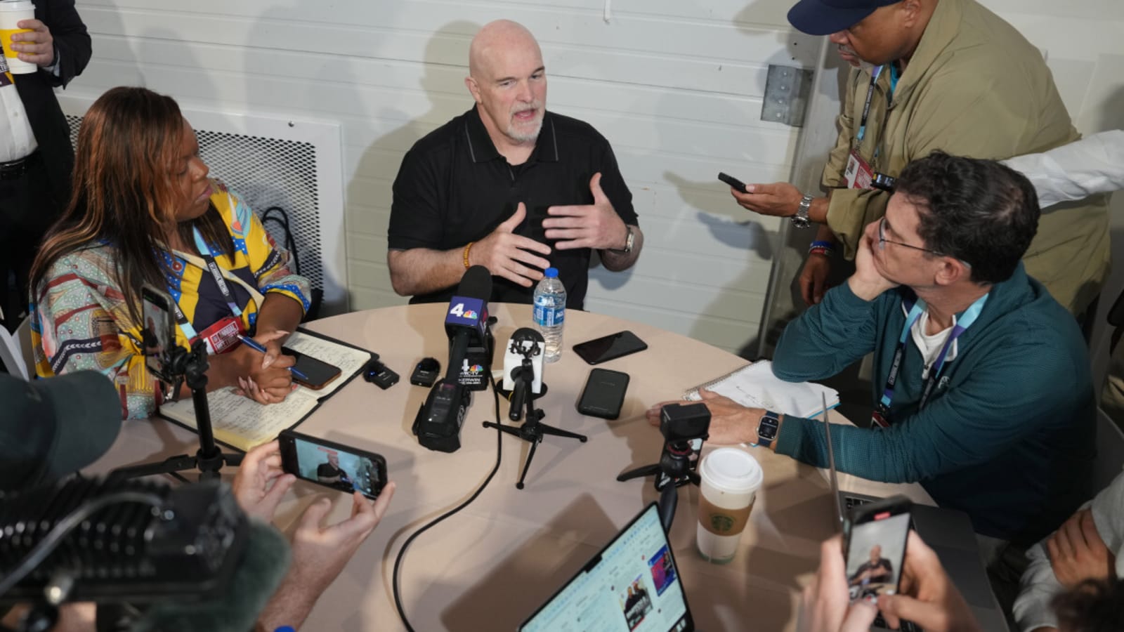 Dan Quinn has the perfect response to the Tush Push controversy but it might not matter in a couple of months