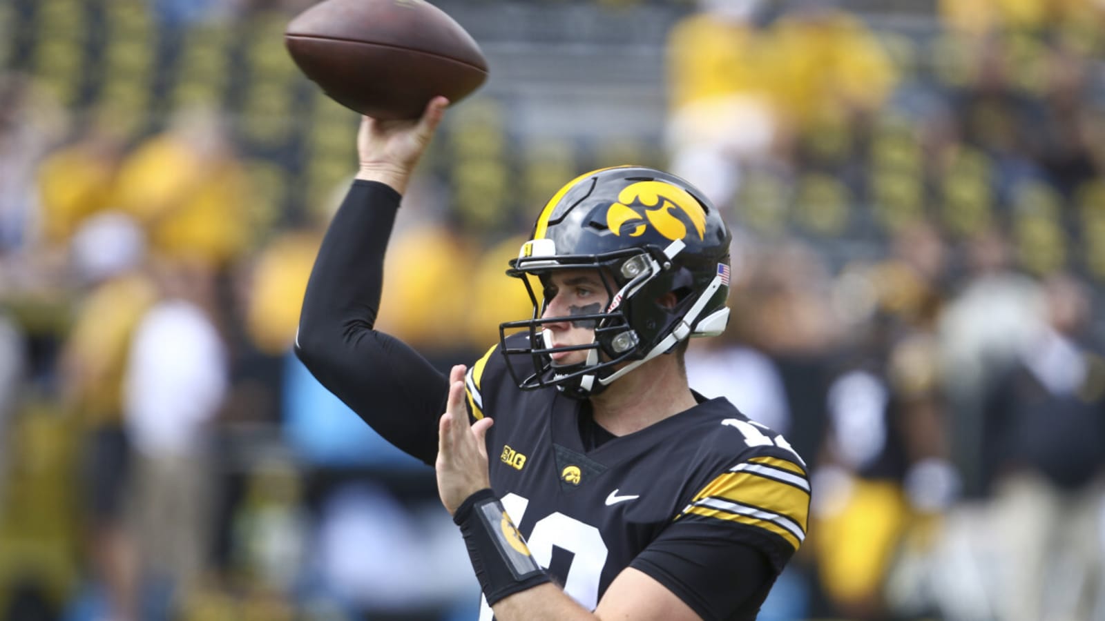 &#39;What A Downfall&#39; - College QB Cade McNamara Mocked After Transfer Decision