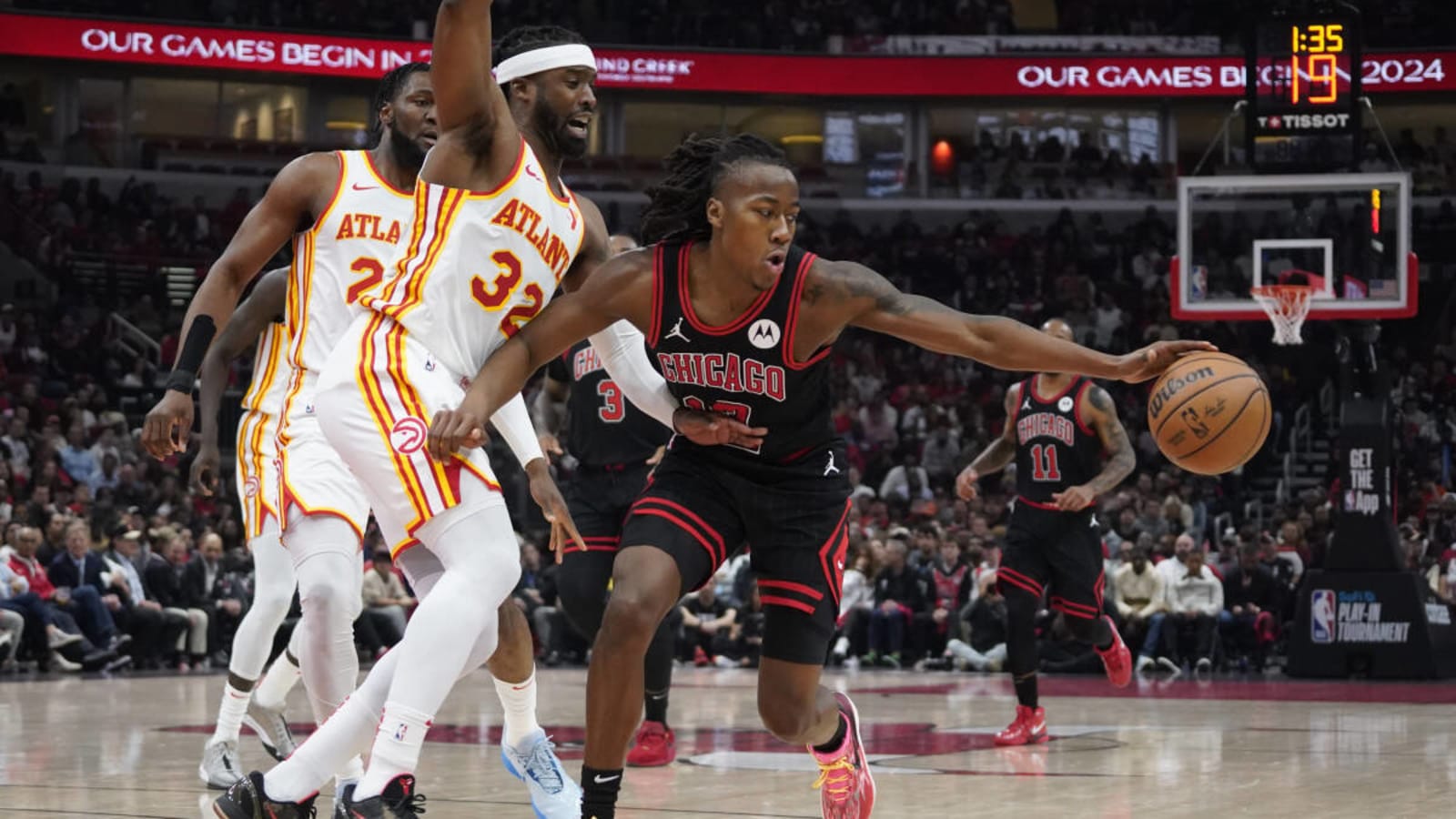 Energetic Bulls End Hawks&#39; Season with 131-116 Play-In Win