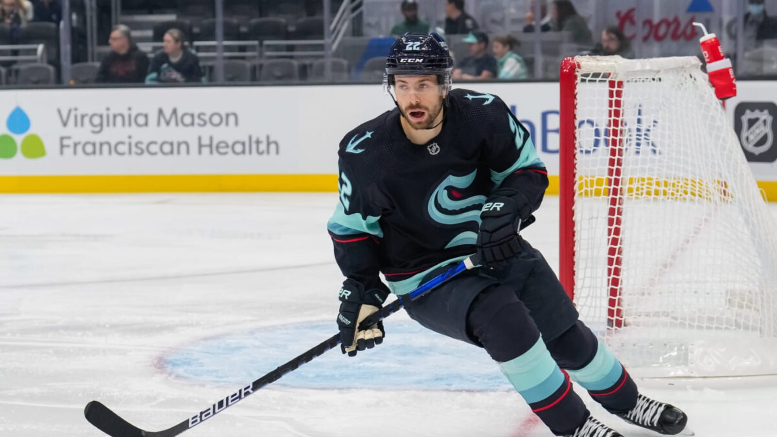 Kraken Defeat Penguins 4-1 to Sweep Season Series