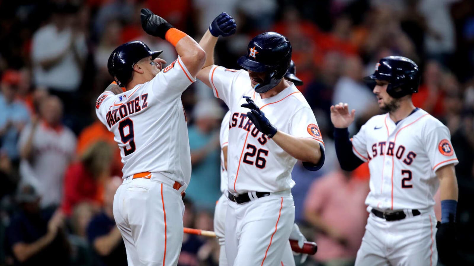 Mancini Mashes; Astros Sweep Twins for Second Time This Season