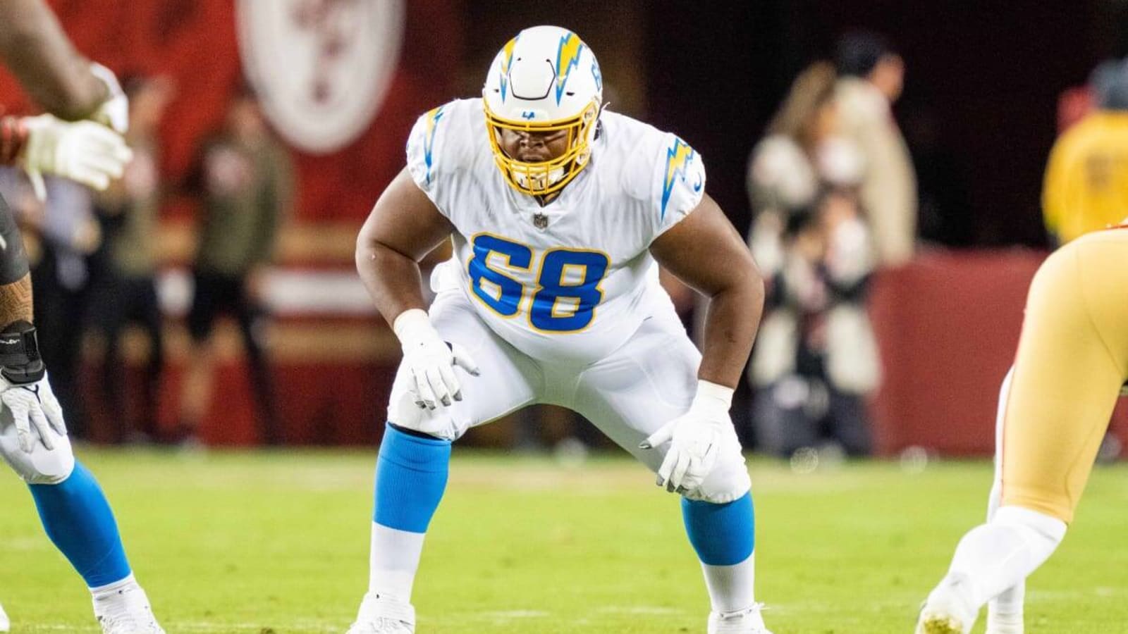 Chargers Rising OL Describes 2022 Rookie Season as &#39;Whirlwhind&#39;