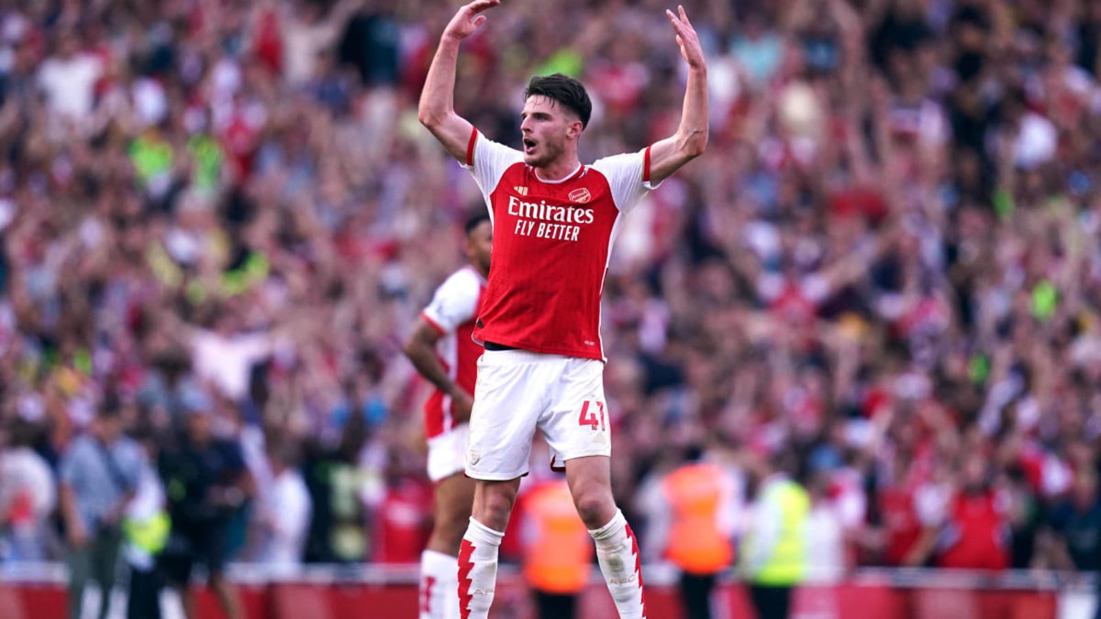 Declan Rice Named Premier League Player of the Year at 2024 London Football Awards