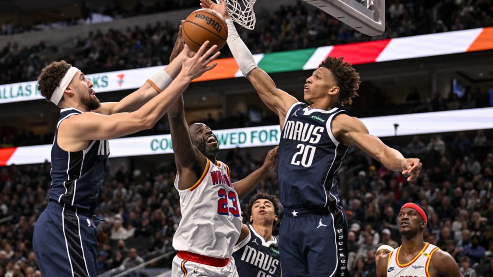 Mavericks&#39; Kessler Edwards Shaded by Former NBA Player