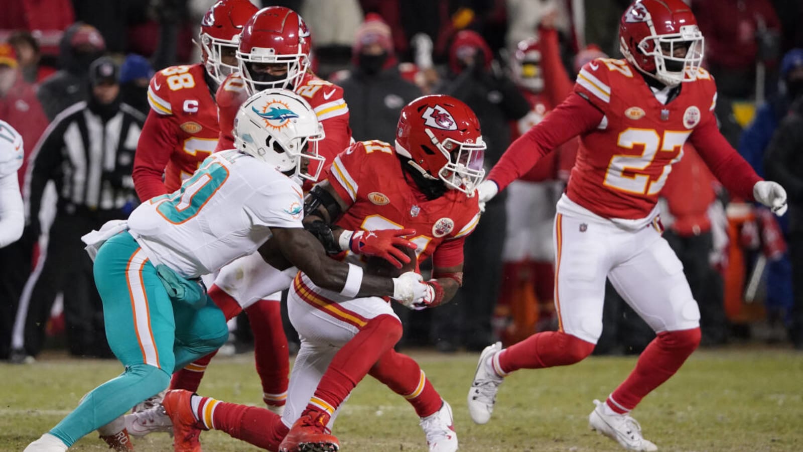 Dolphins&#39; Tyreek Hill says Mike McDaniel called him out after playoff loss to Chiefs