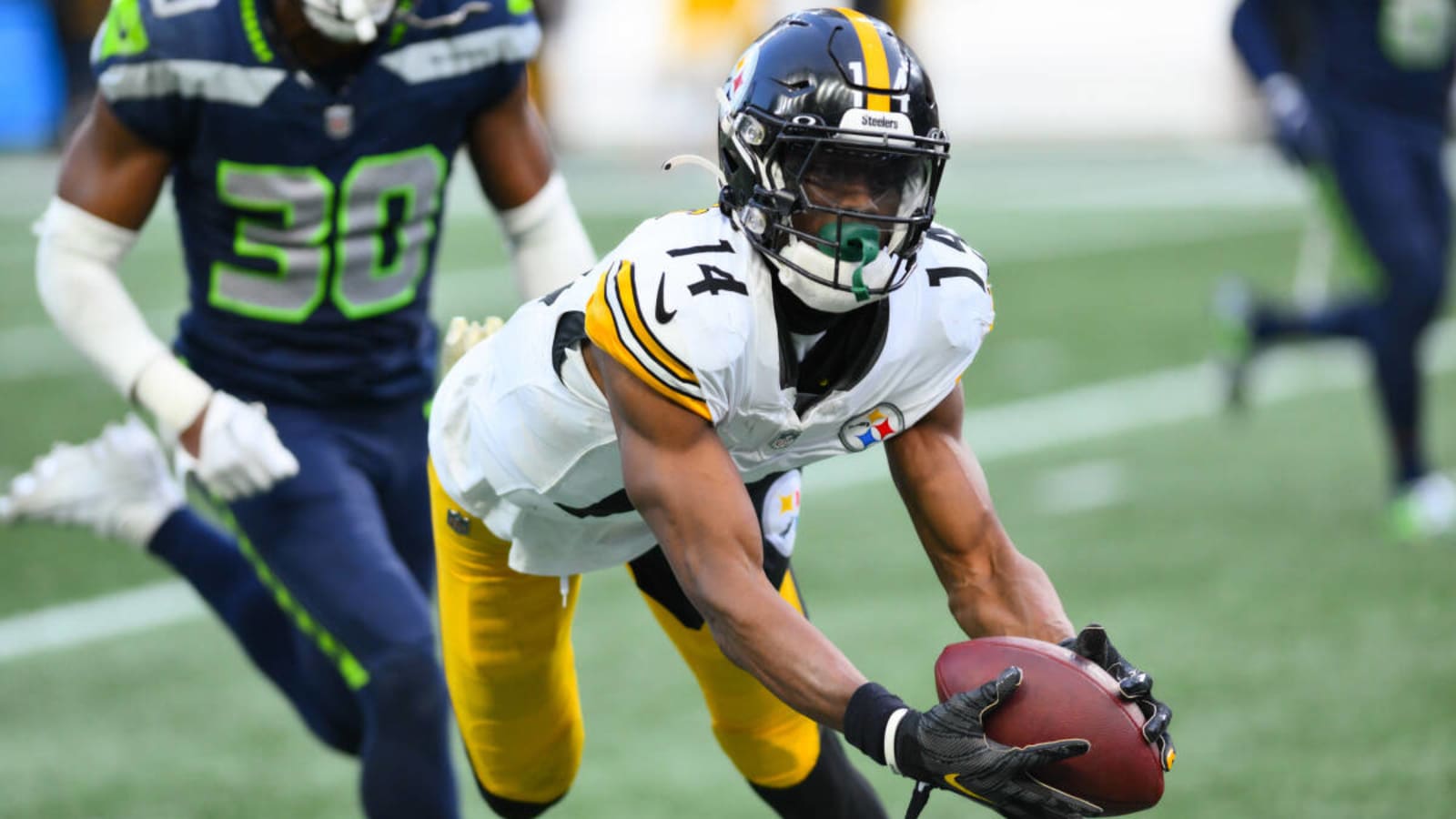 Insider names what’s holding Steelers’ George Pickens back from being the best WR in the league
