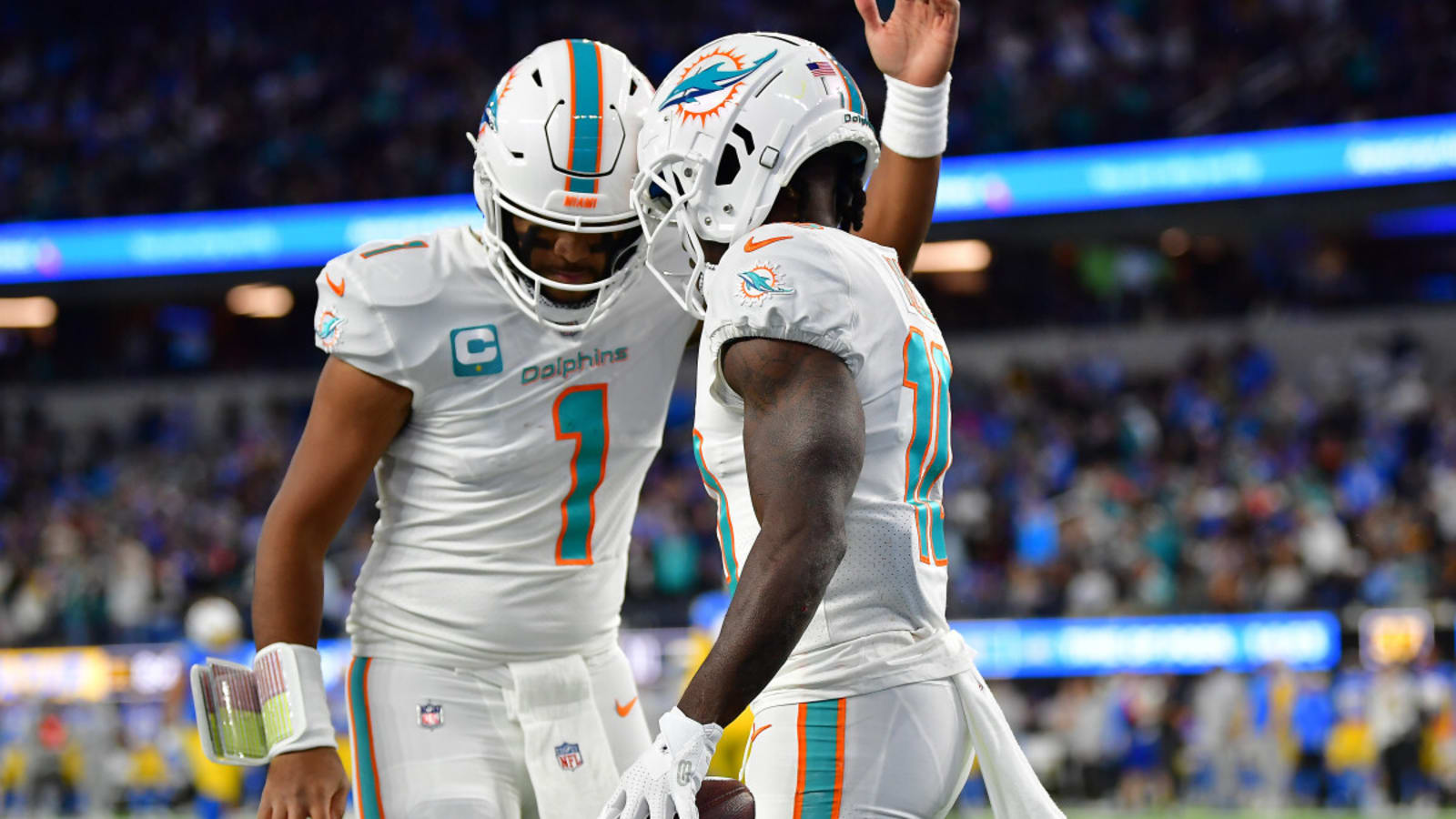 BREAKING : Dolphins' two biggest names among question marks in final injury report ahead of clash with Browns-criss