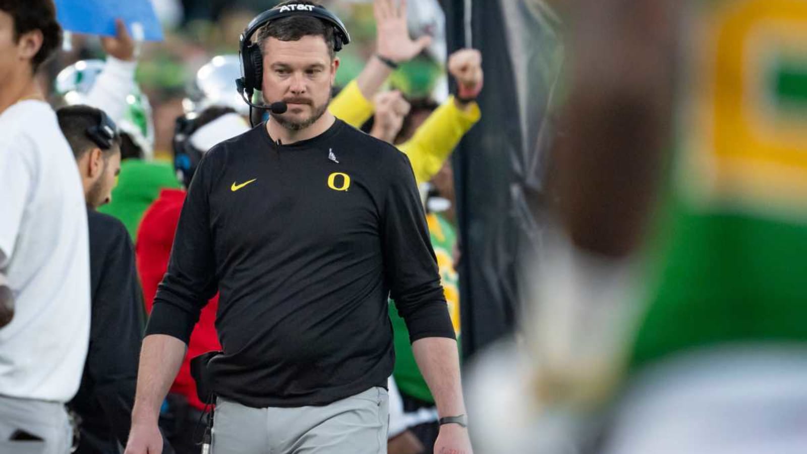 Oregon Ducks take a rare recruiting loss as one of their top commits is expected to flip to hated west coast rival