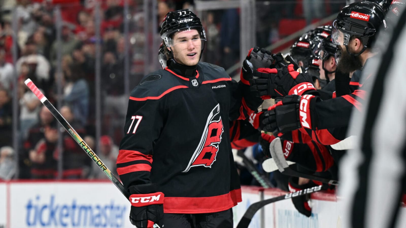 Hurricanes’ Jankowski and Roslovic Provide Different Fourth Line Options