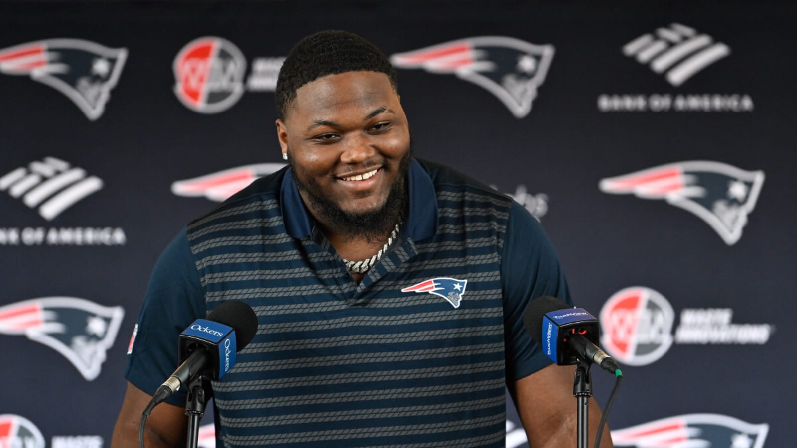 New Patriots DT Milton Williams sets the record straight on how he landed with New England over Panthers in 2025 NFL free agency