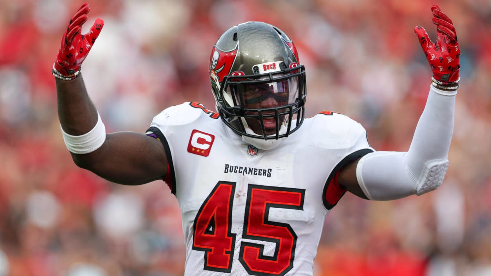  Buccaneers Linebacker Signed By Philadelphia Eagles