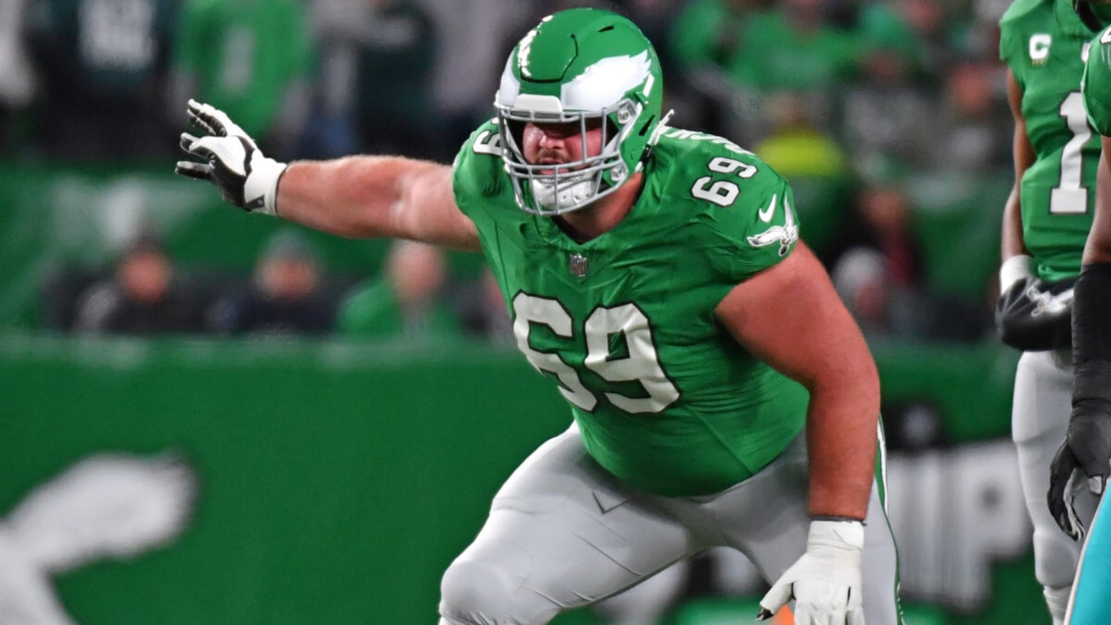 Quinn Meinerz has Eagles' Landon Dickerson to thank for his big payday