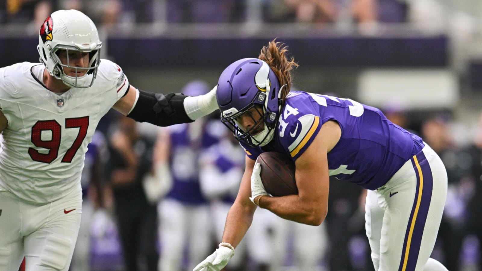 Vikings elevate Nick Muse, Bobby McCain to active roster