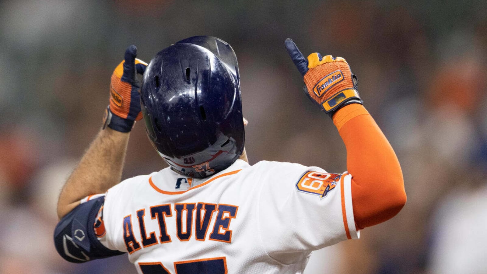 Astros&#39; Altuve Named Nominee for Roberto Clemente Award