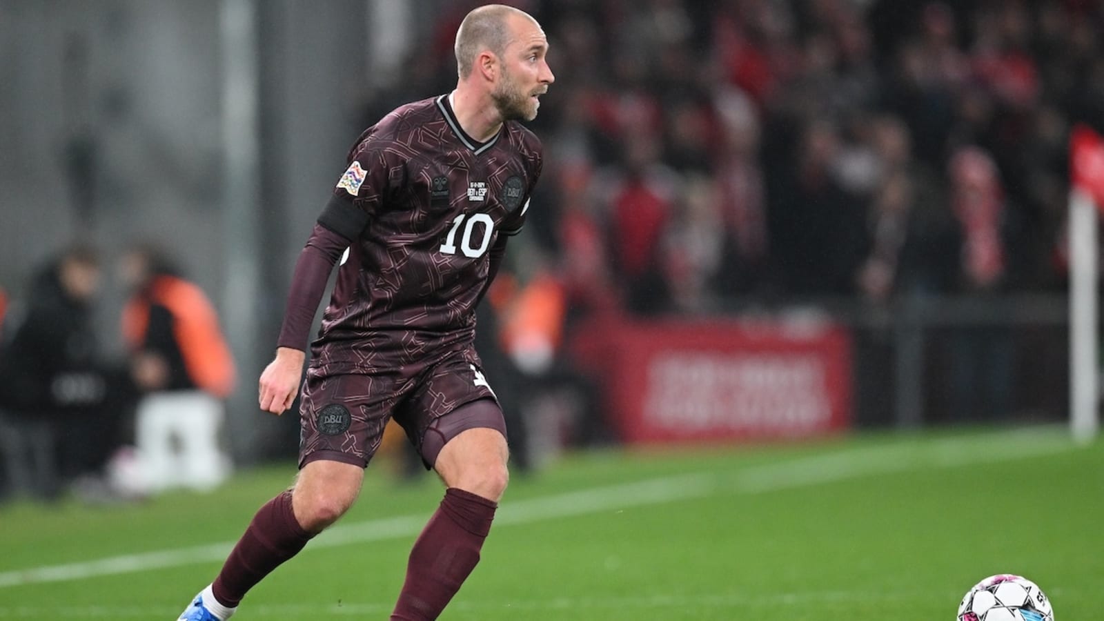 Jose Mourinho eyes January reunion with Manchester United veteran
