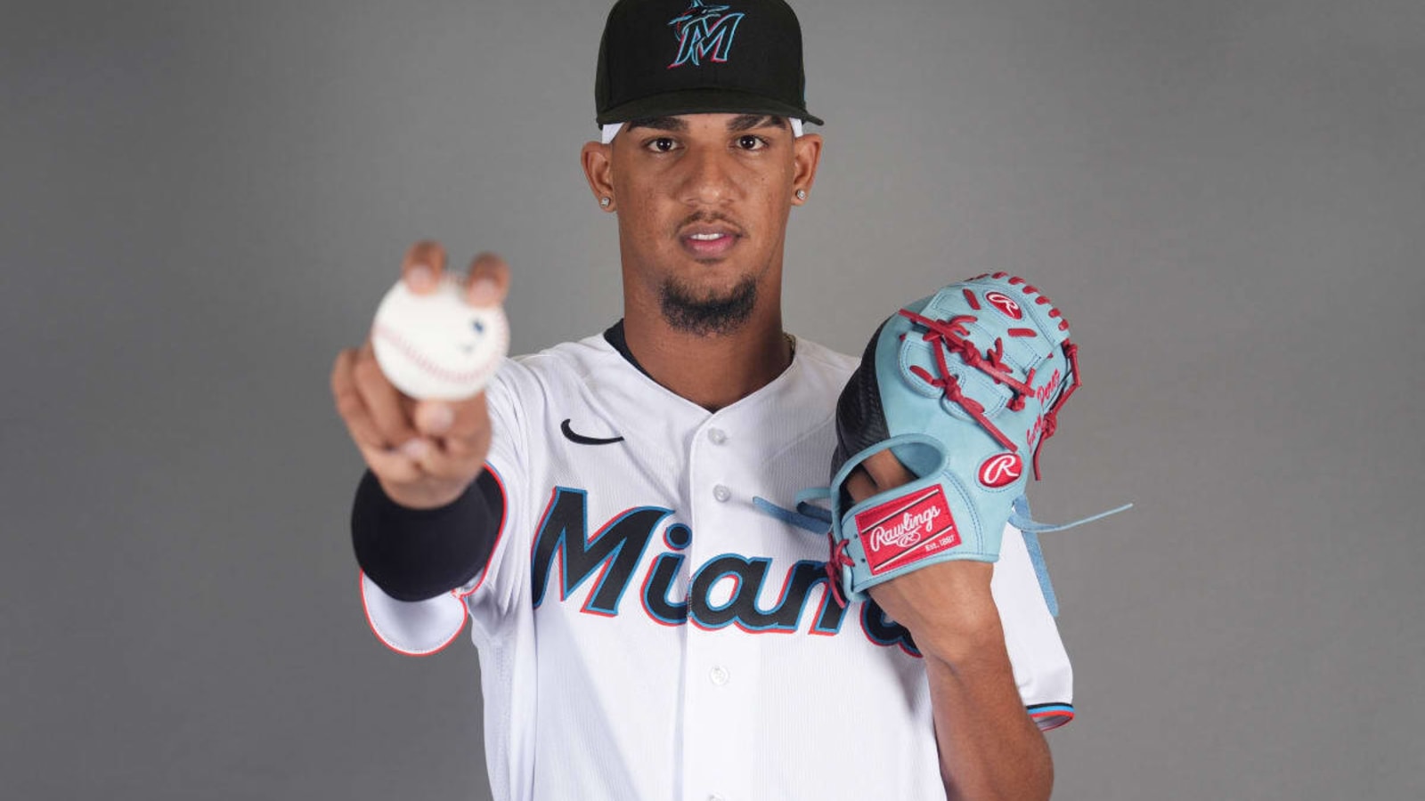 First Look at Uniform For Miami Marlins' Prospect Eury Perez