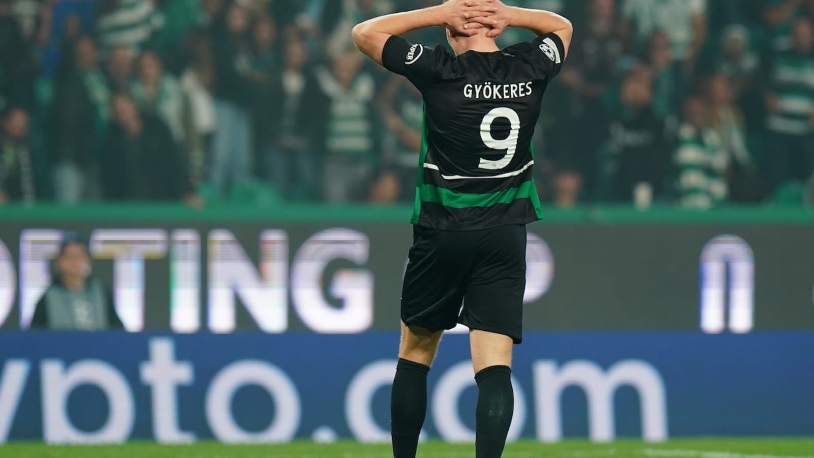 CNN presenter claims Viktor Gyokeres should snub Manchester United for Liverpool