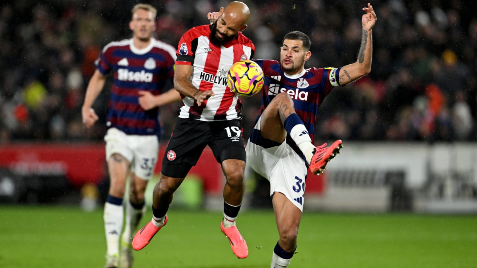 'A mess' – Newcastle star pulls no punches as he slates teammates following Brentford loss