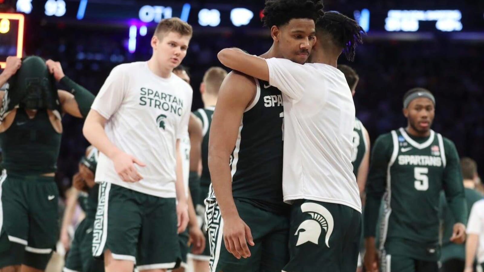 A.J. Hoggard posts message to Michigan State fans after NBA Draft entry