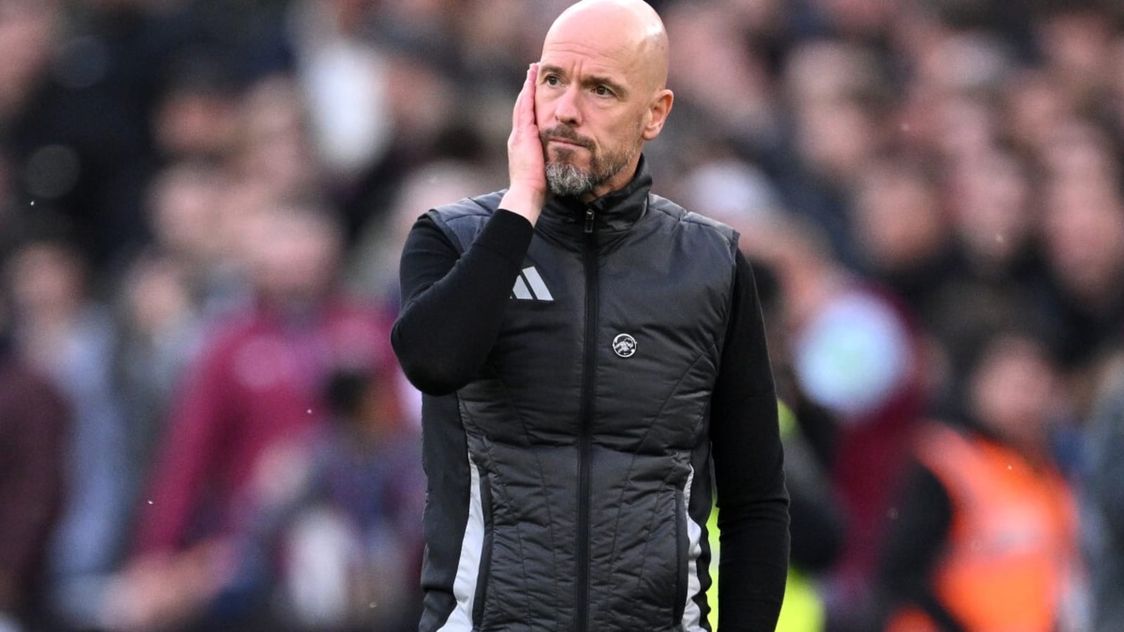Erik ten Hag has had regular meetings with one major club since Man United exit