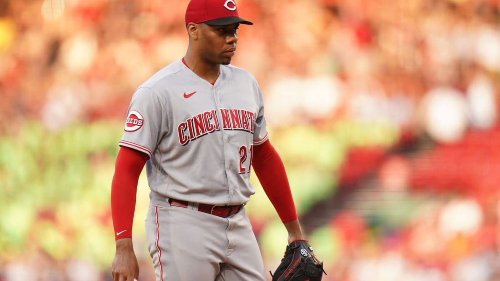 Cincinnati Reds&#39; Hunter Greene Making Progress in Injury Recovery as Team Gears Up For Stretch Run