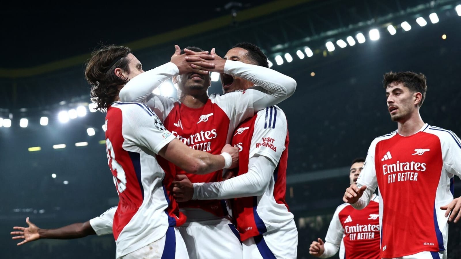 Viktor Gyokeres aims swipe back at Arsenal star after copying his iconic goal celebration