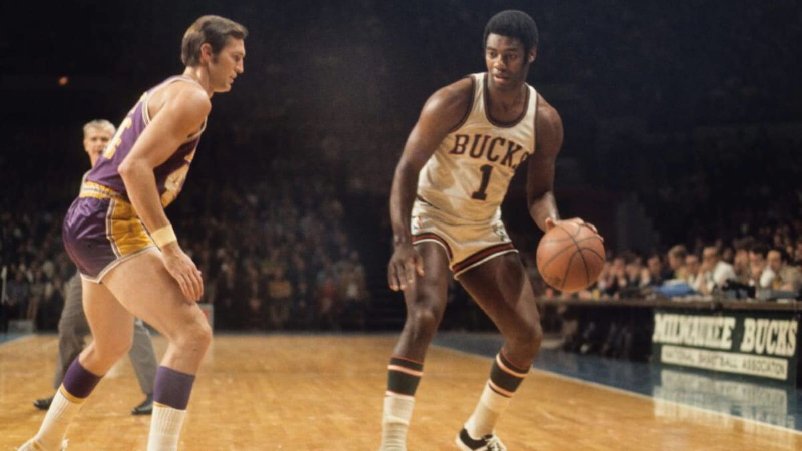 Remembering Oscar Robertson&#39;s years with the Milwaukee Bucks