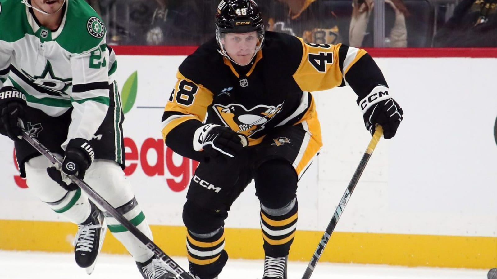 Penguins place Valtteri Puustinen on waivers