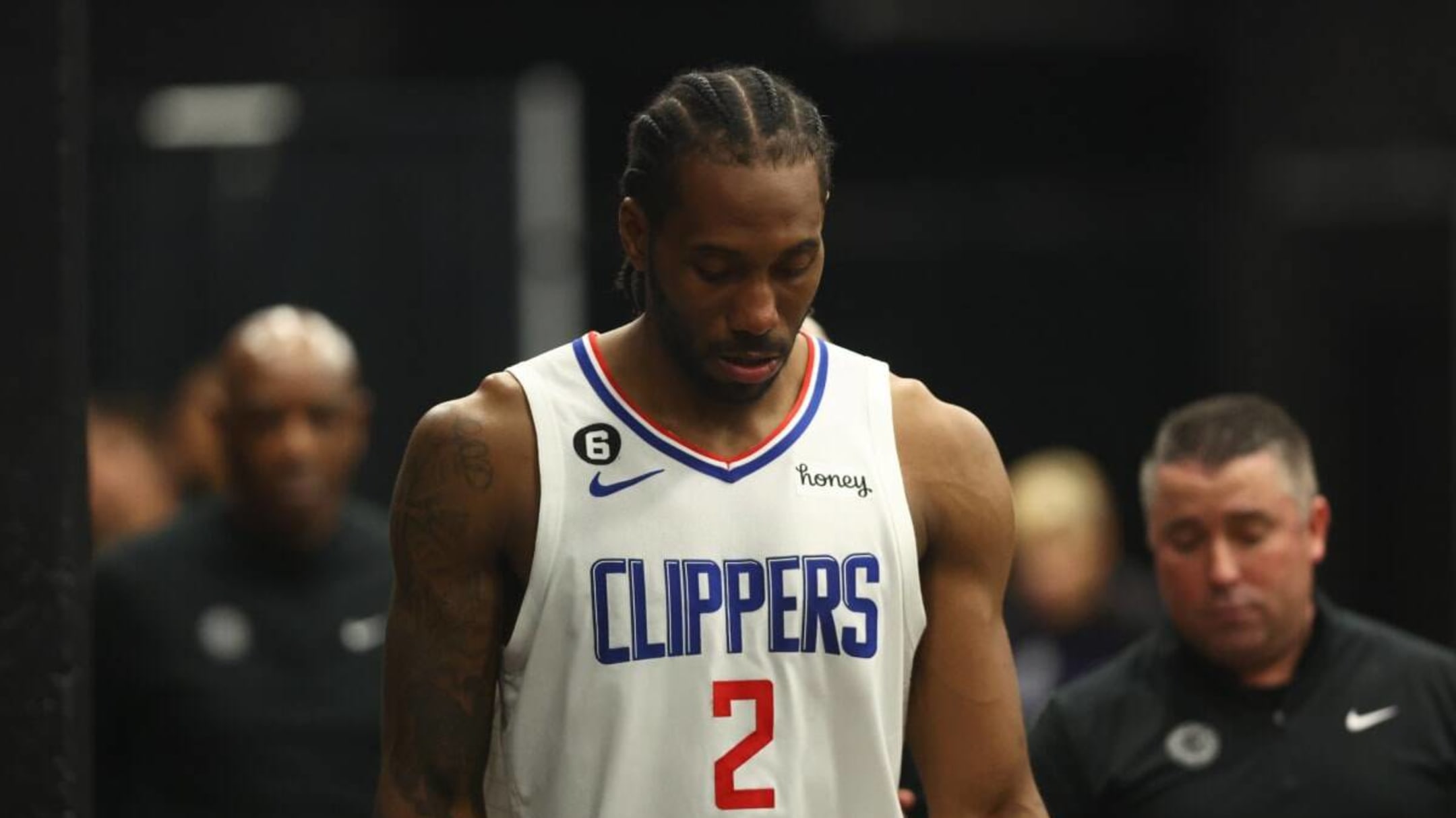 Kawhi Leonard Issues Challenge to LA Clippers