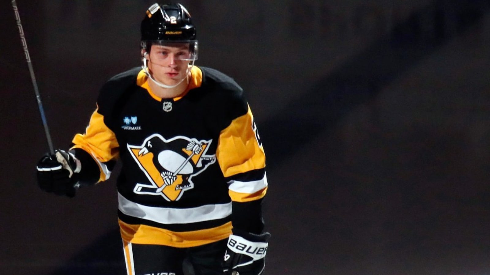 Penguins’ Rutger McGroarty leaves game with lower-body injury