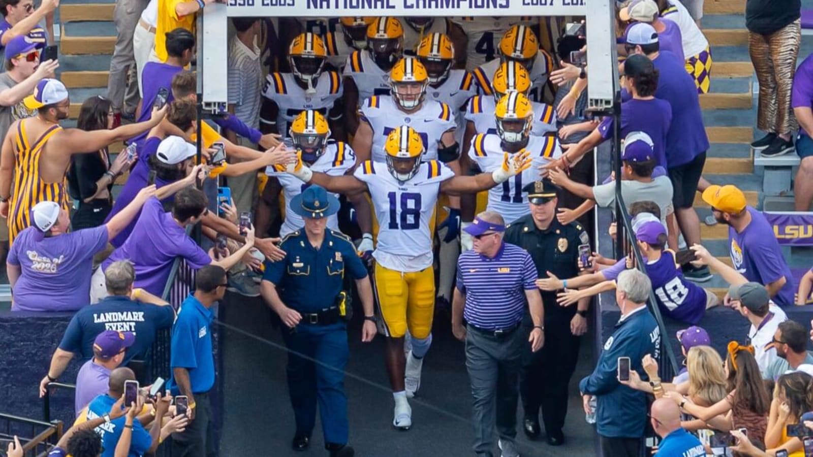 LSU Defensive End BJ Ojulari Signs Key NIL Deal