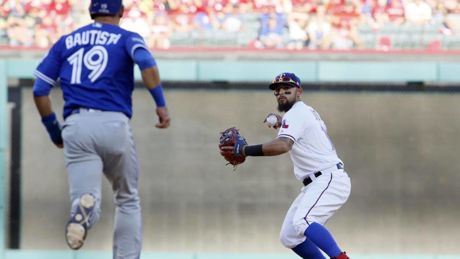 Watch: Rangers&#39; Rougned Odor Punches Blue Jays&#39; Jose Bautista in the Face