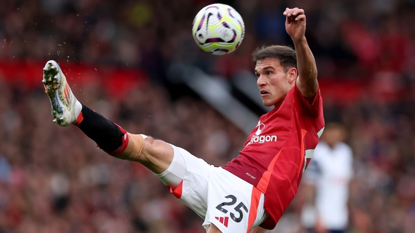 Predicted Manchester United lineup vs Liverpool: Amorim to rectify midfield blunder