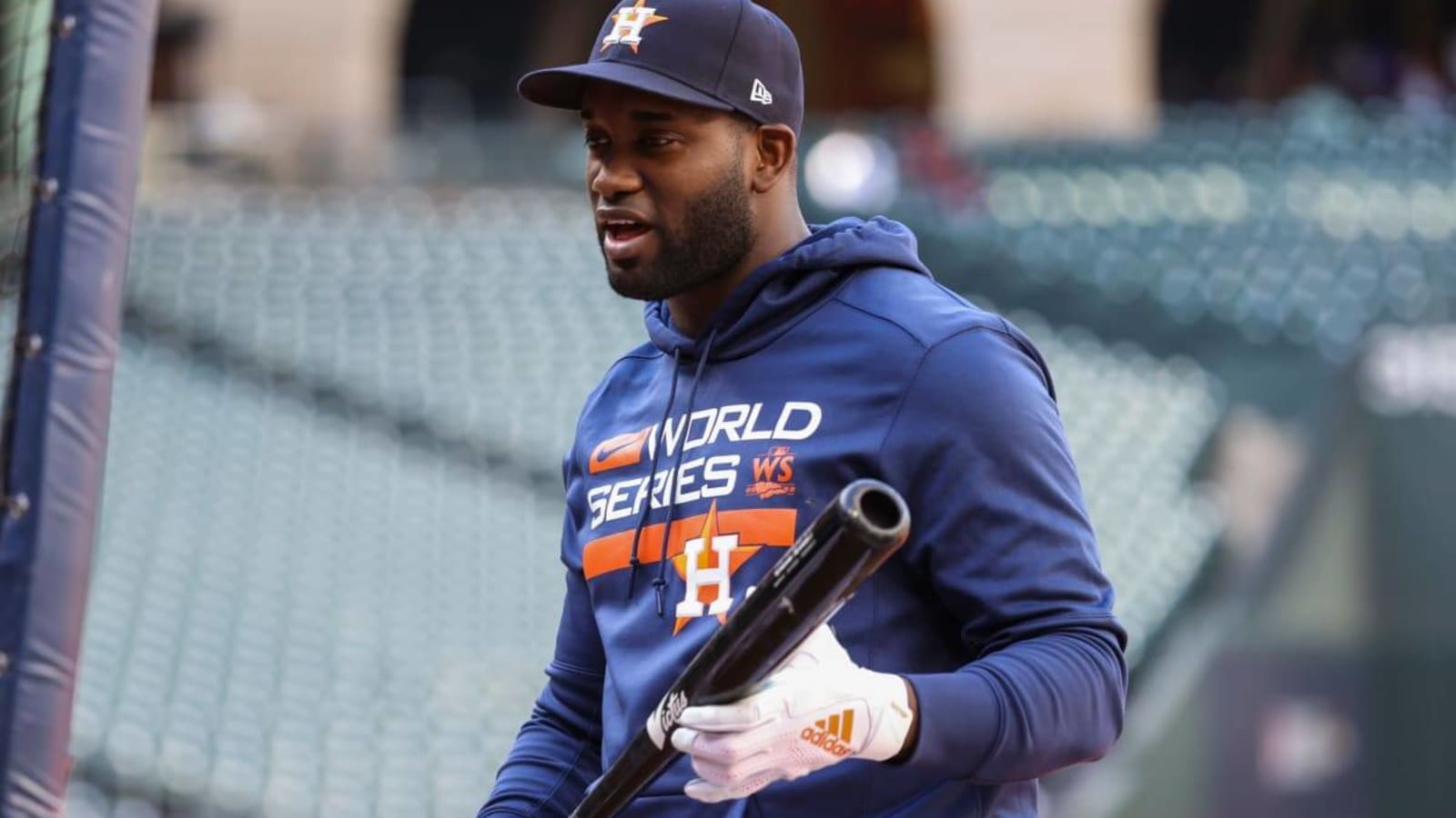 Houston Astros Álvarez Takes First Batting Practice This Spring