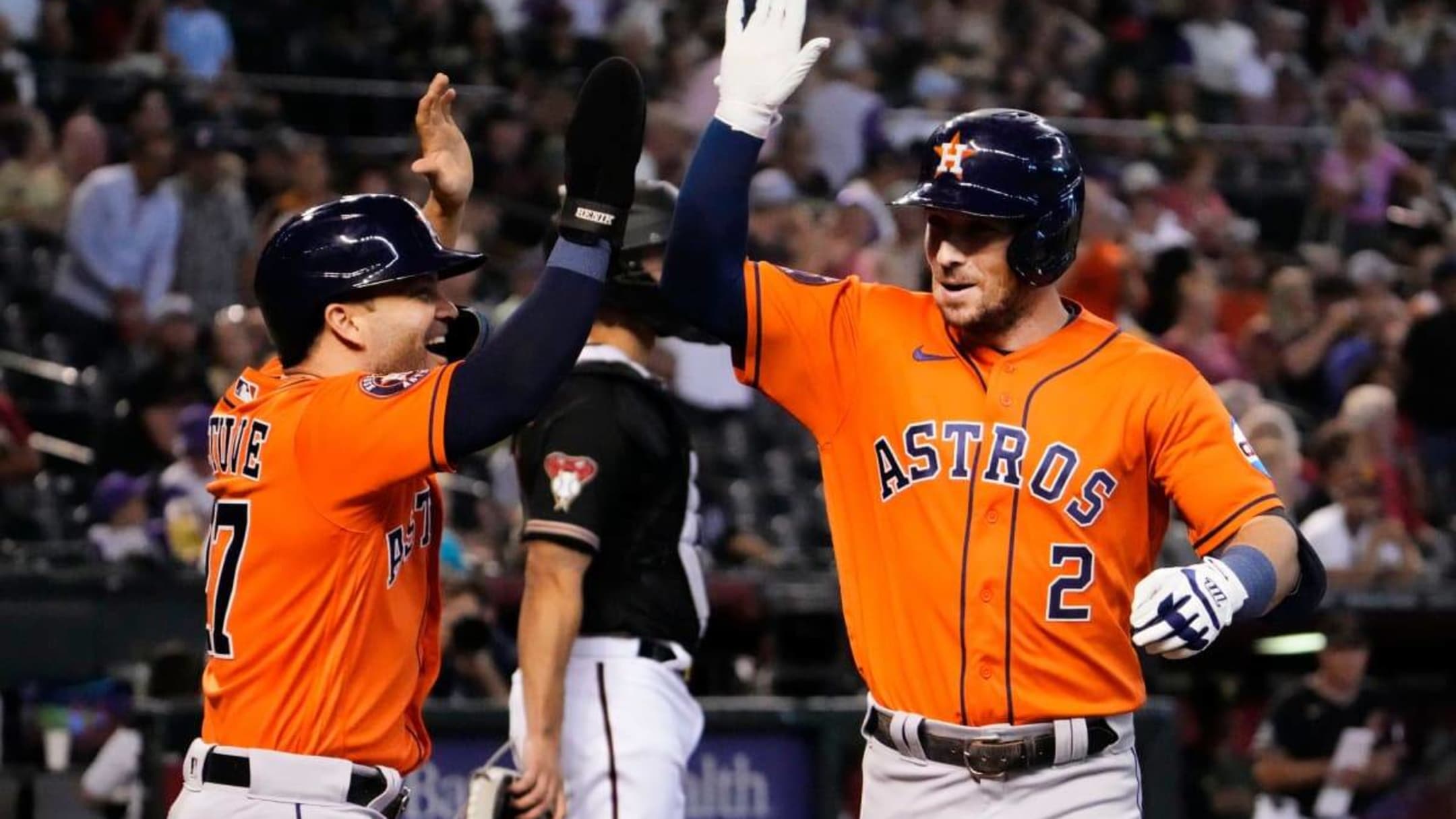 Miami Marlins bid farewell to orange jerseys