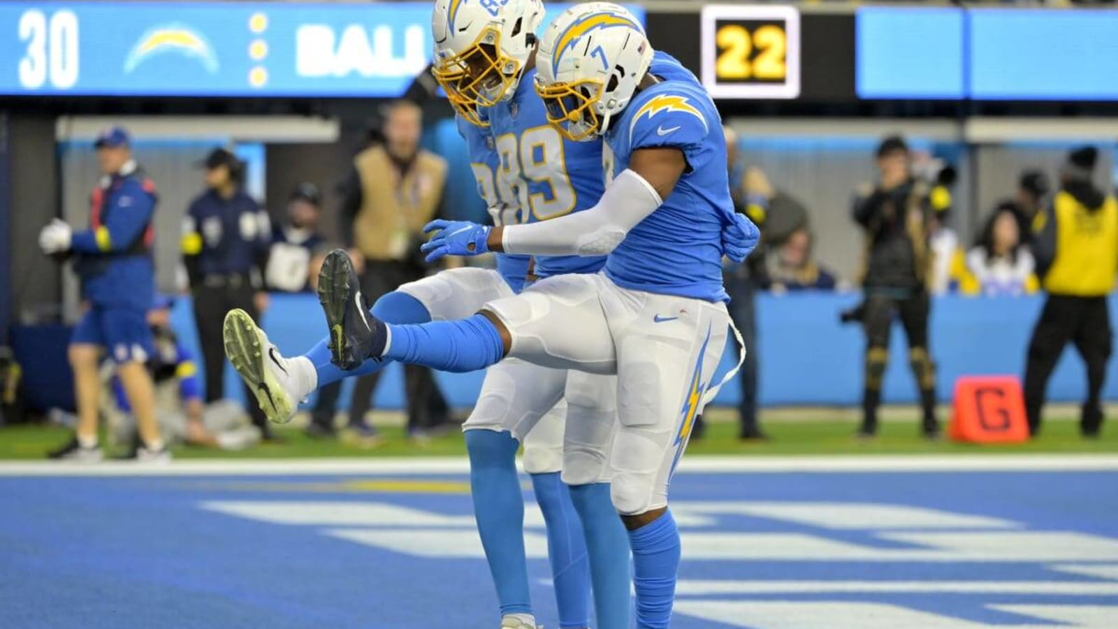 Chargers News: How Do LA&#39;s Decisions To Let Parham & Fehoko Walk Impact Their Future?