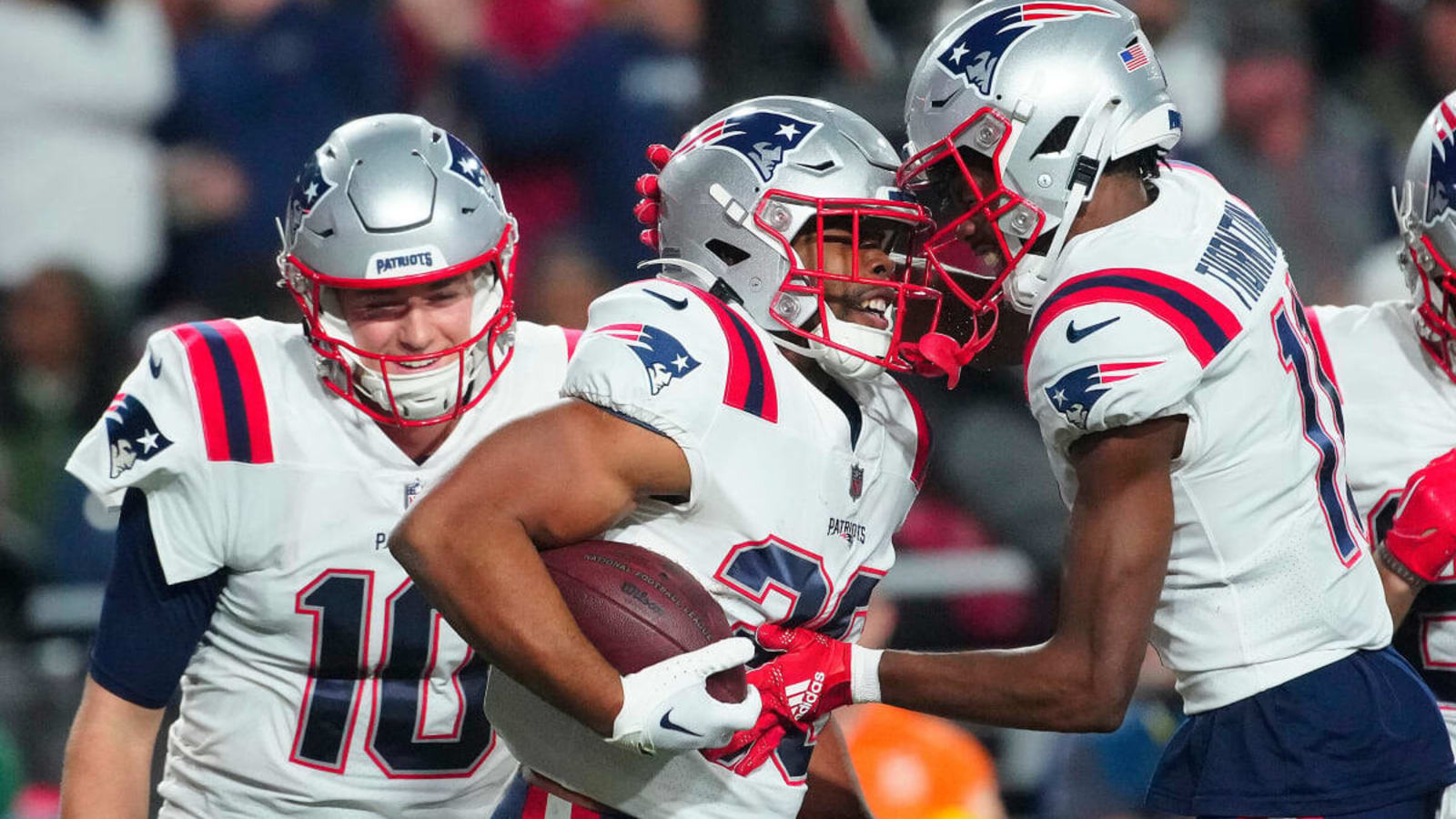 New England Patriots vs. Las Vegas Raiders: Live In-Game Updates