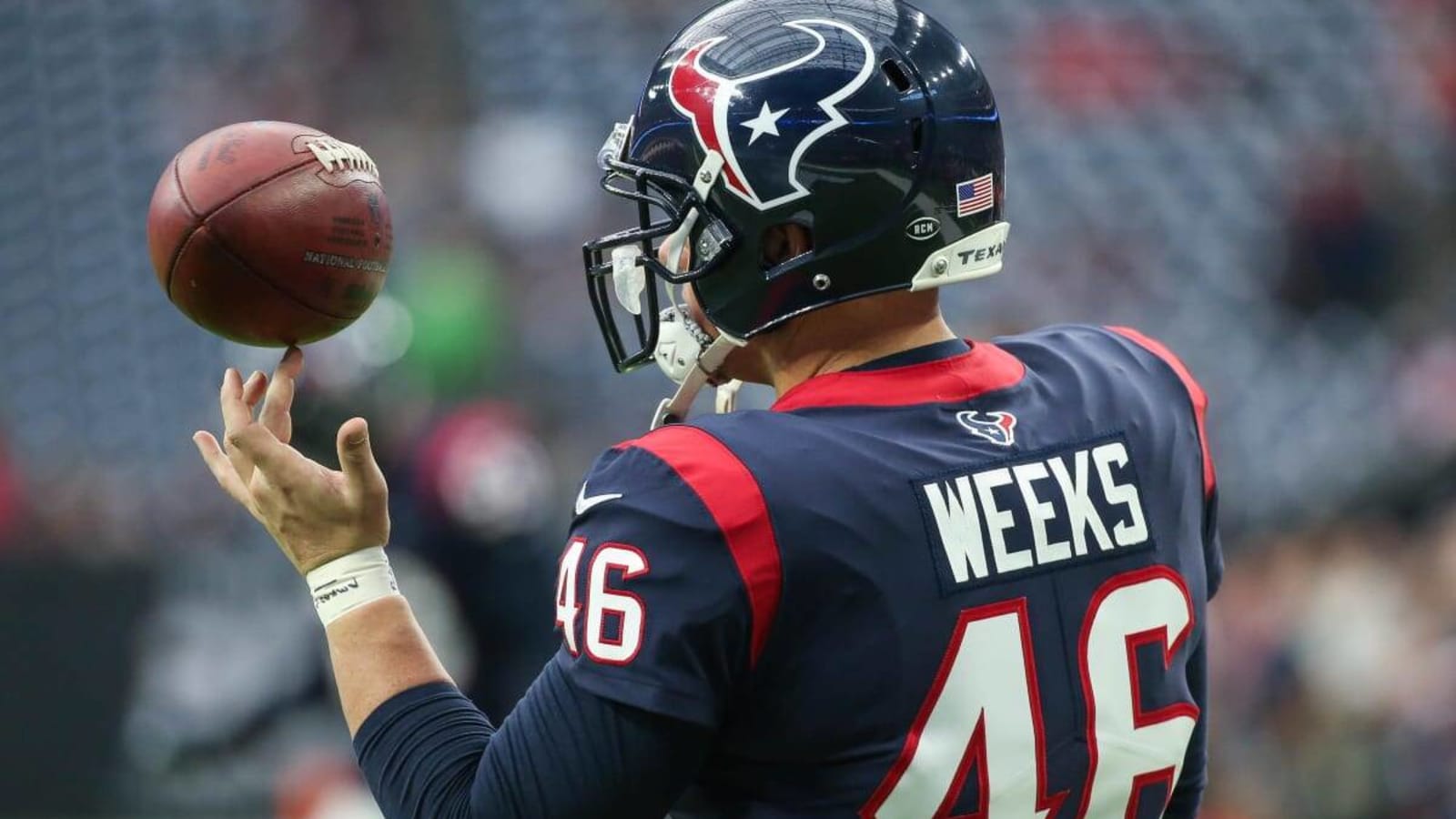 Texans Re-Sign Jon Weeks For Franchise Record 14th Season