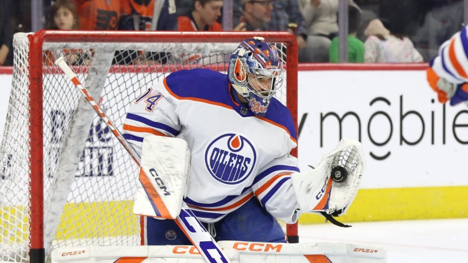 Oilers’ Skinner Has Perfect Demeanour to Play Goal in Edmonton Fishbowl