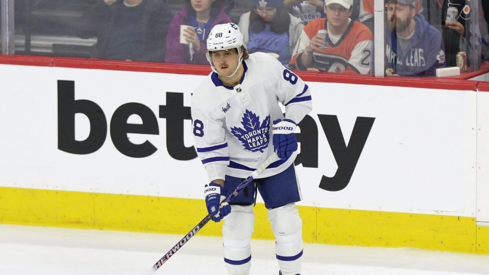 Maple Leafs News & Rumours: Nylander, Schenn, Matthews & MacKinnon