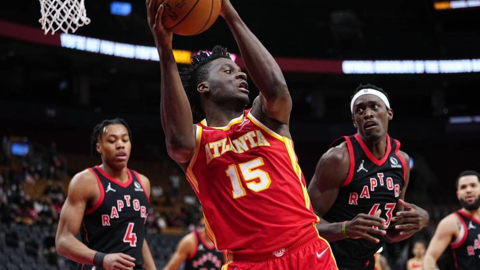 Pascal Siakam Trade Could Help Mavs Land Hawks&#39; Clint Capela?