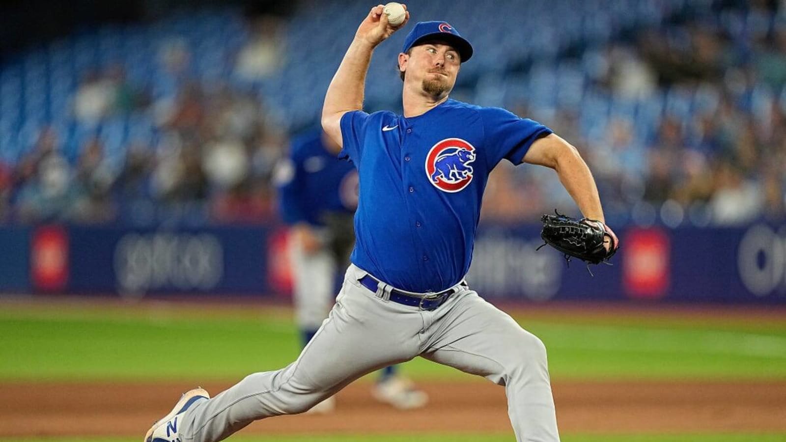 Former Cubs pitcher funds UIC scholarship