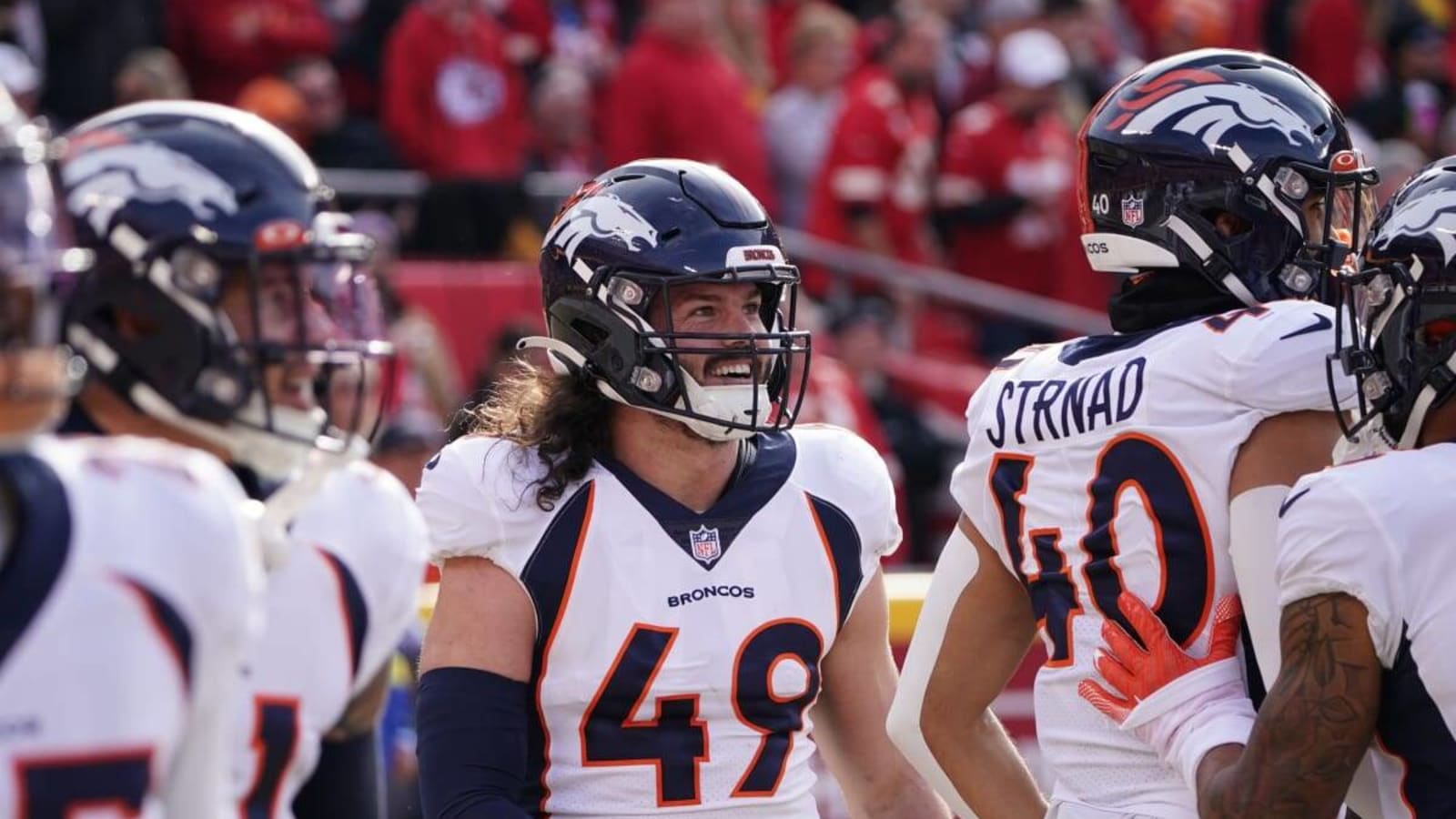 PFF Doesn&#39;t Love Broncos&#39; New Deal With LB Alex Singleton