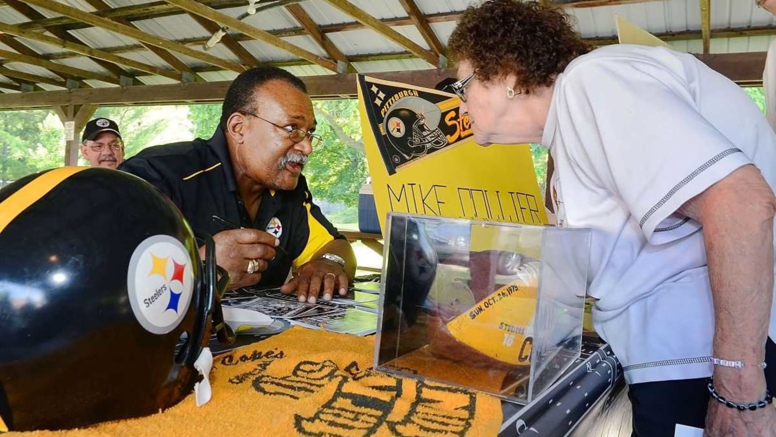 Ex Steelers Running Back Passes Away at 71