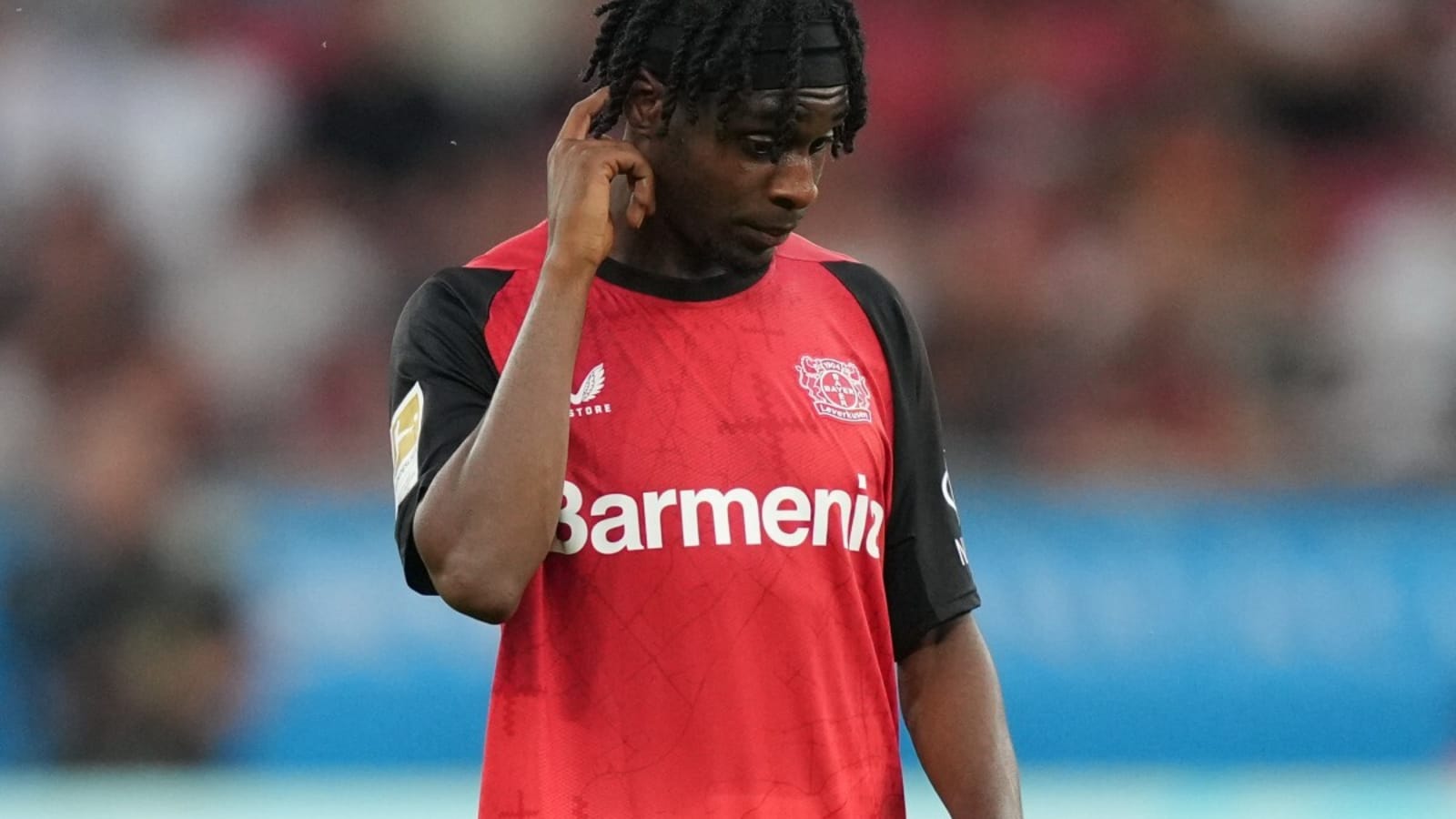 Liverpool in 'continuous' contacts over exciting transfer but Man City pose a threat