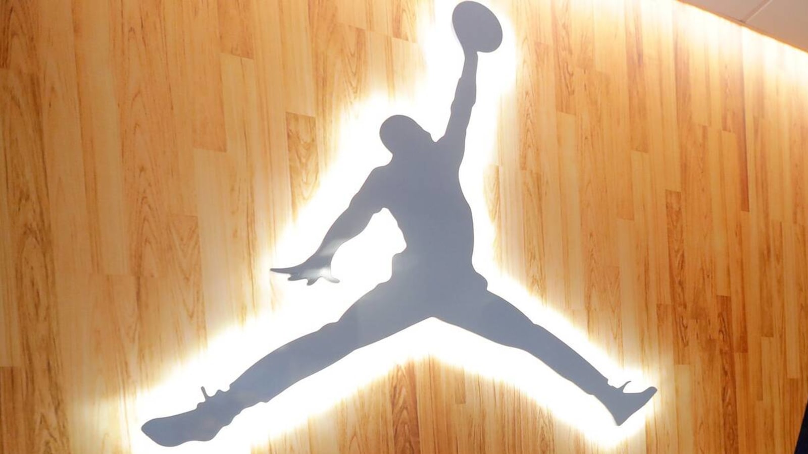 Howard University partners with Jordan Brand on 20-year pact