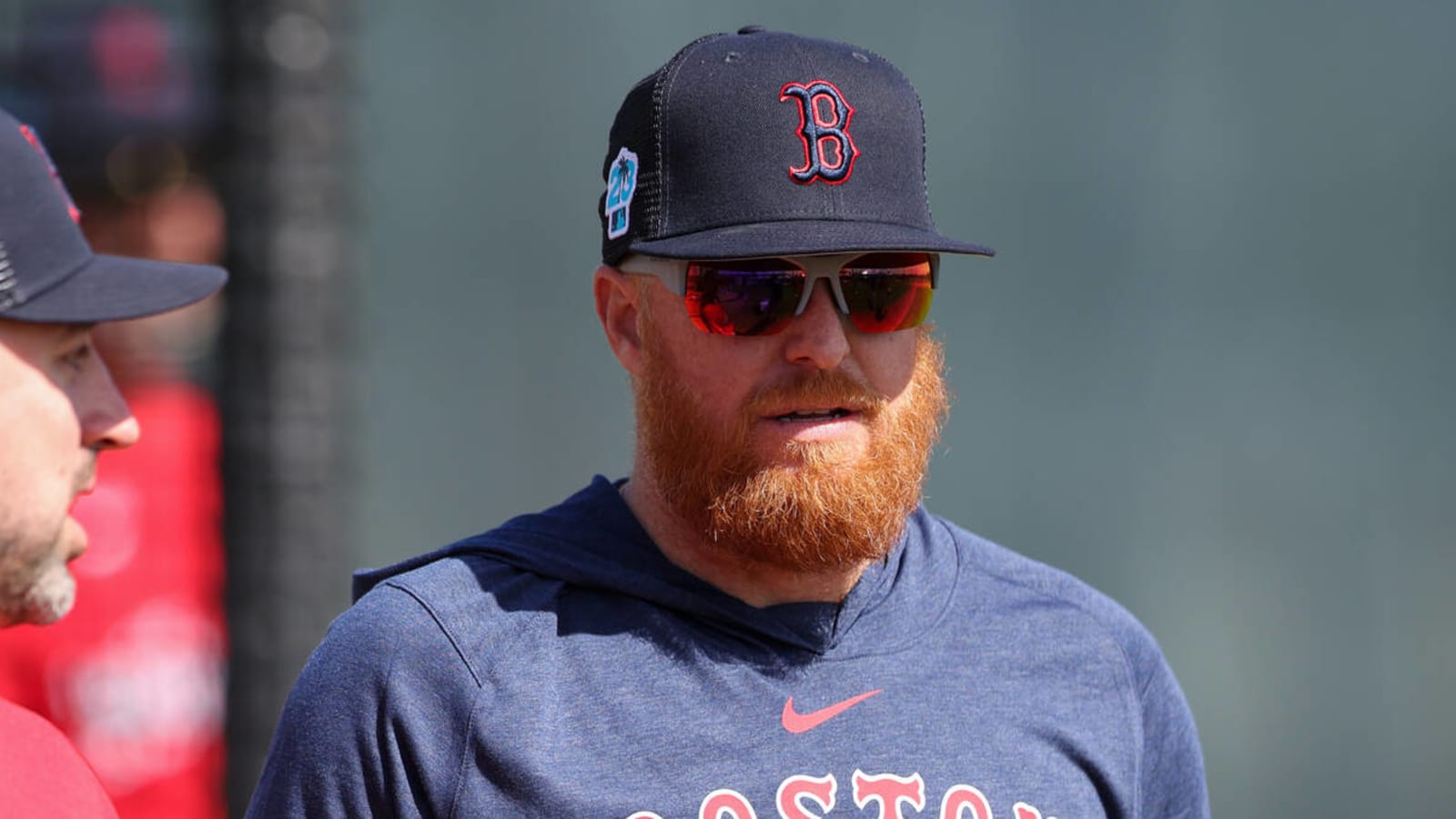 Justin Turner returns to Red Sox's lineup after HBP