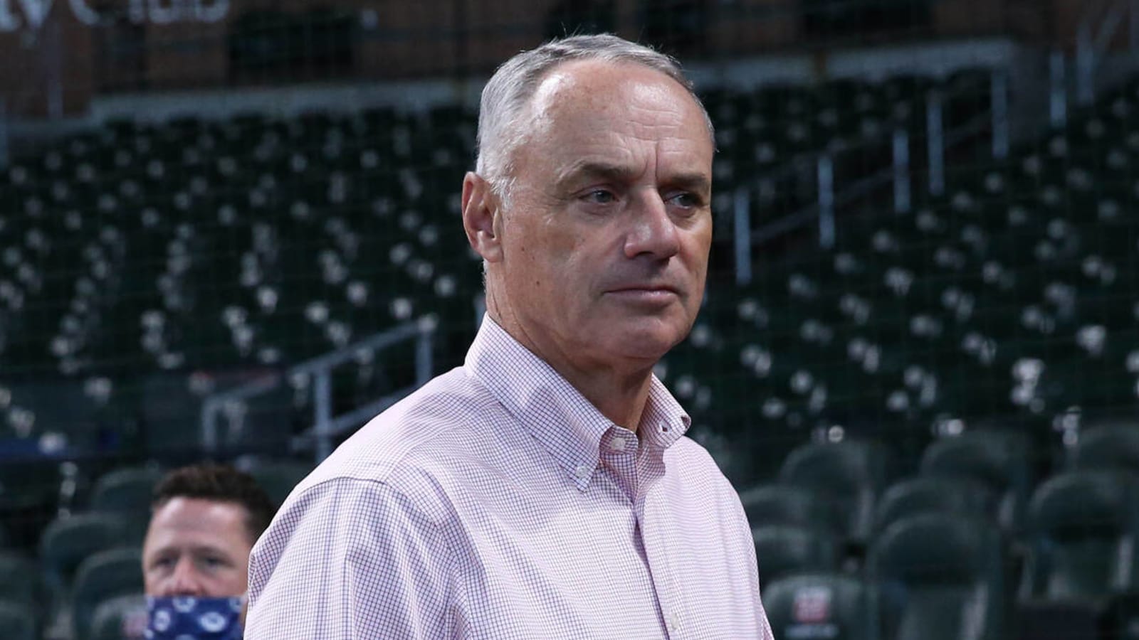 Rob Manfred bothered by idea he hates baseball