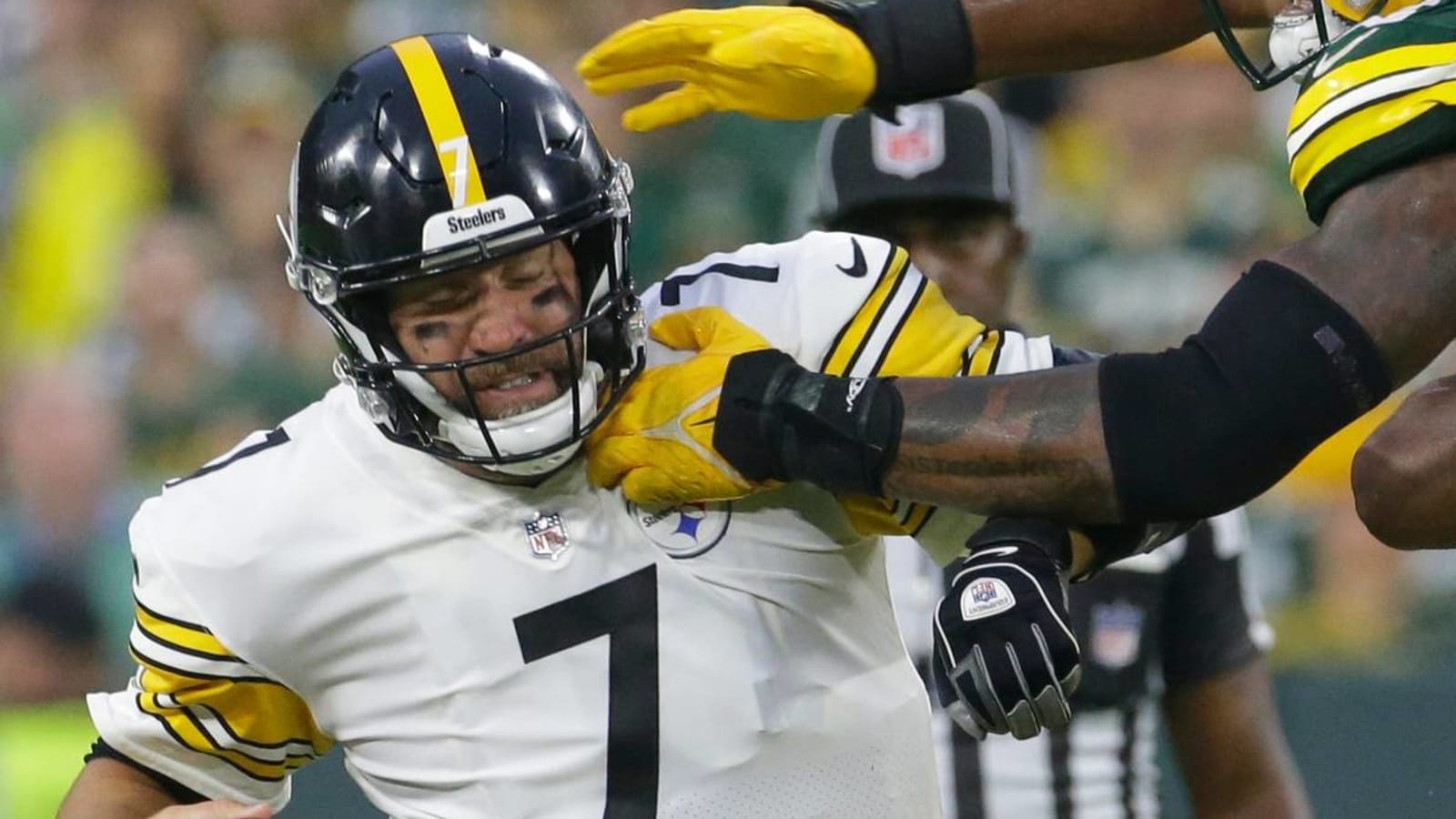 Roethlisberger shoulders blame for Steelers' slow start