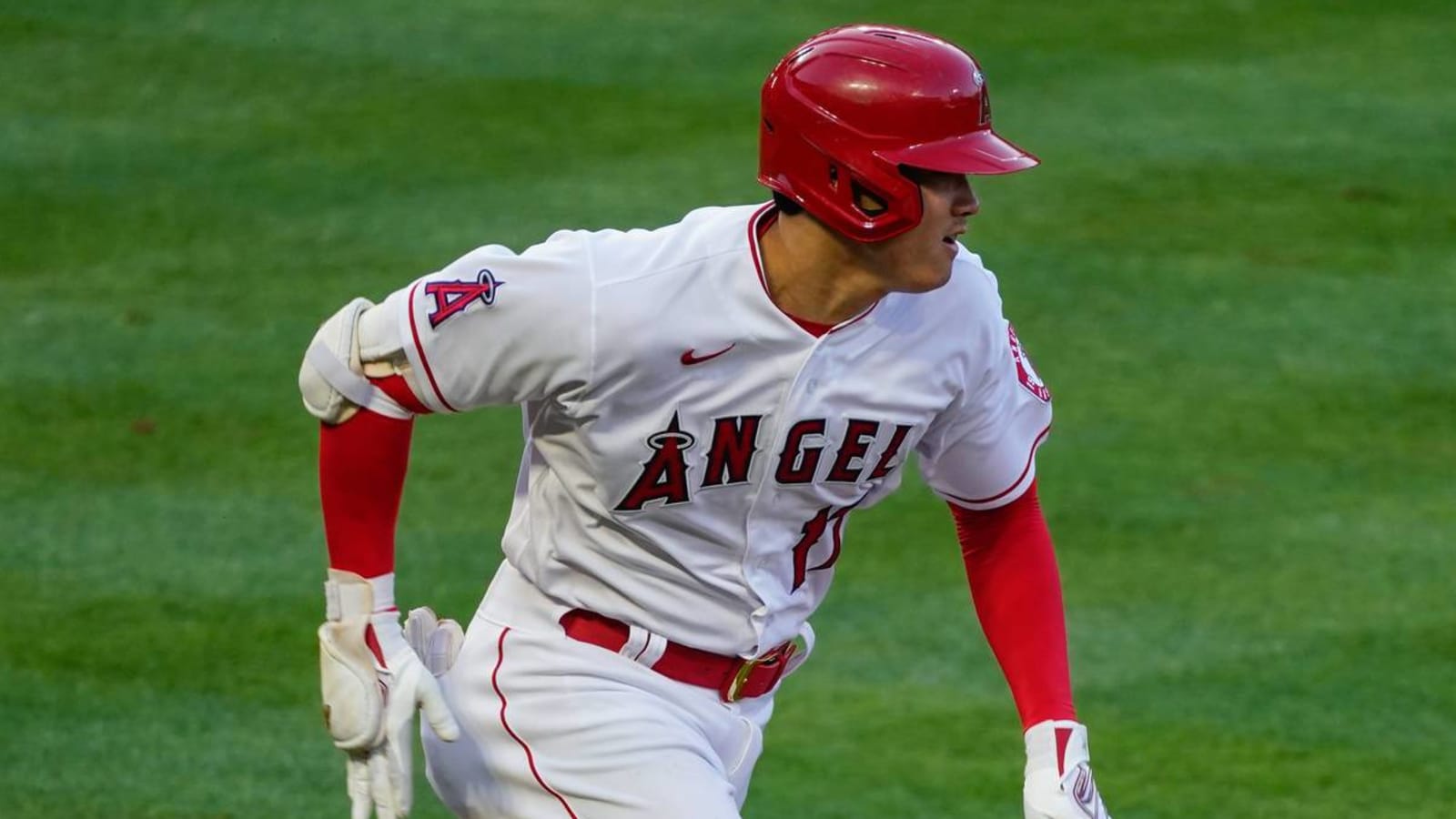 Angels won't 'interfere' with Ohtani as two-way player